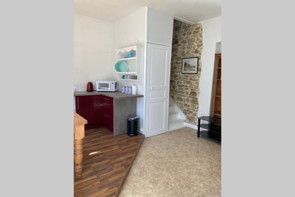 La Petite Maison - Self Catering Pre-en-Pail-Saint-Samson Bagian luar foto